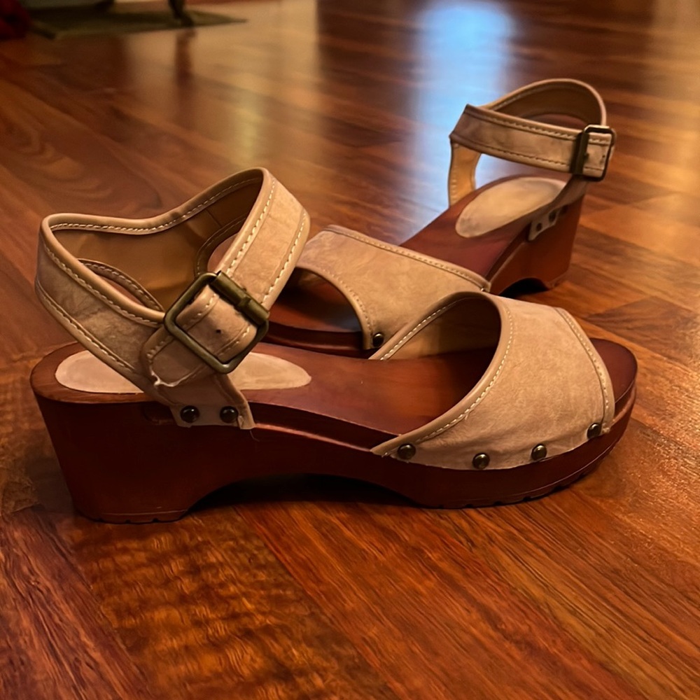 Wooden Block Heel Sandal